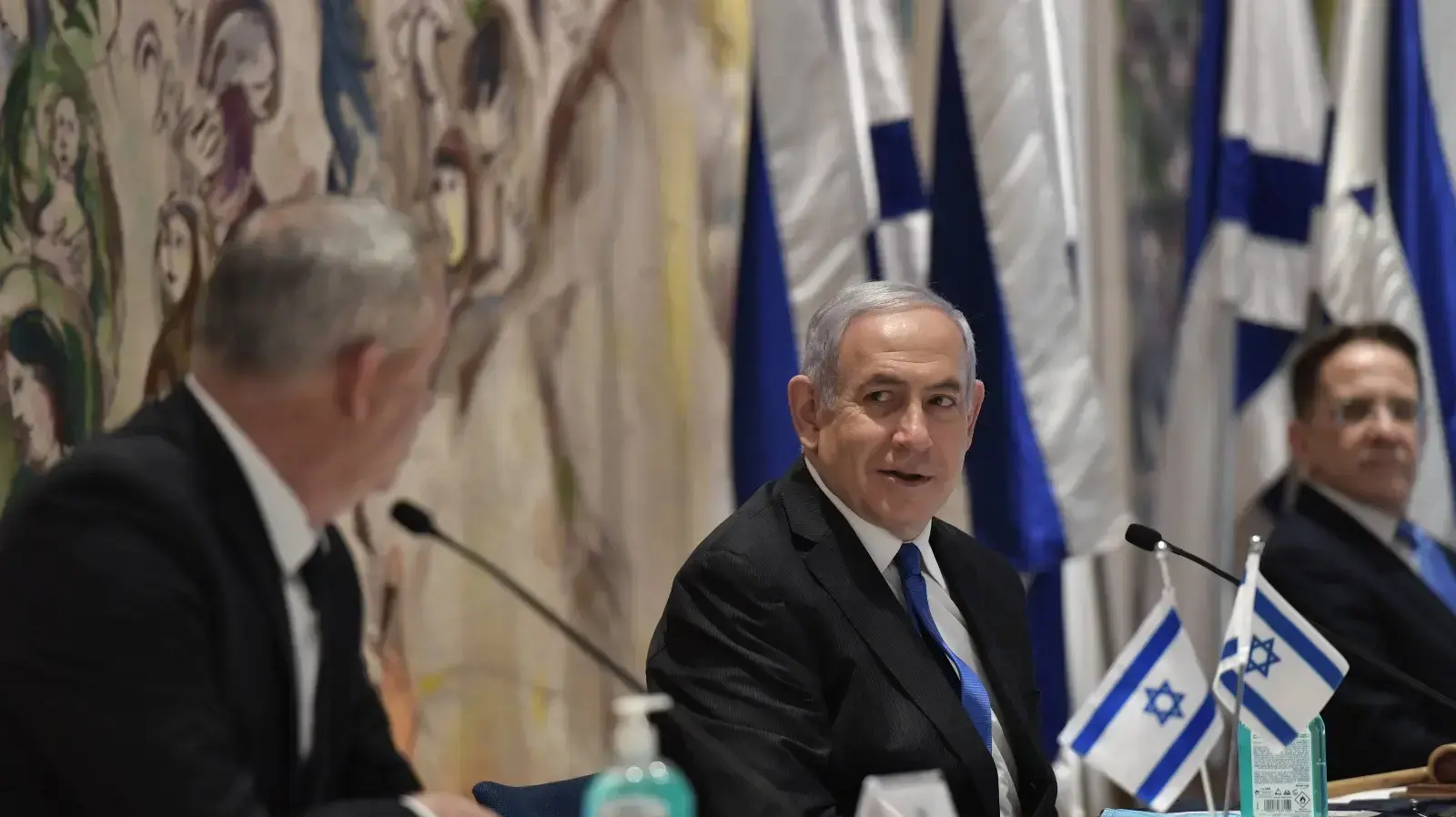 ישיבת ממשלה ראשונה של הממשלה ה-35 באולם שאגאל בכנסת 17 במאי 2020 ישיבת ממשלה ראשונה של הממשלה ה-35 באולם שאגאל בכנסת 17 במאי 2020