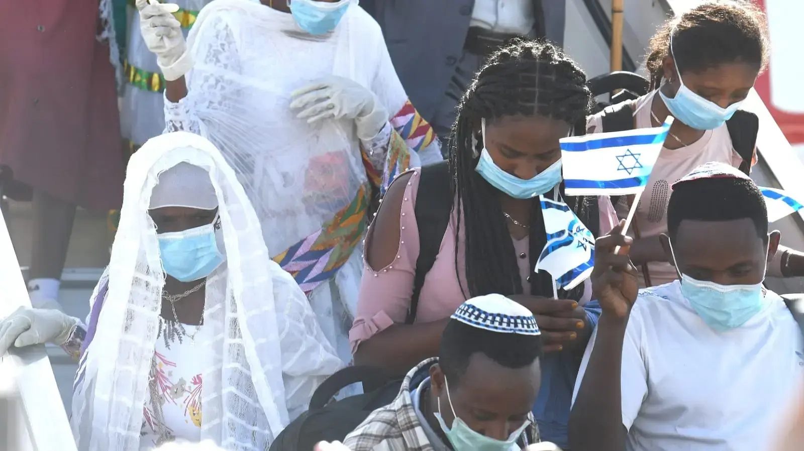 נחיתת 119 עולים מאתיופיה בטיסה מיוחדת של הסוכנות היהודית ומשרד העלייה והקליטה 21 במאי 2020 נחיתת 119 עולים מאתיופיה בטיסה מיוחדת של הסוכנות היהודית ומשרד העלייה והקליטה 21 במאי 2020