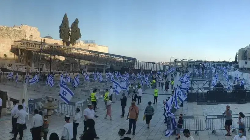 מצעד הדגלנים ברחבת הכותל לרגל יום ירושלים 21 במאי 2020
מצעד הדגלנים ברחבת הכותל לרגל יום ירושלים 21 במאי 2020