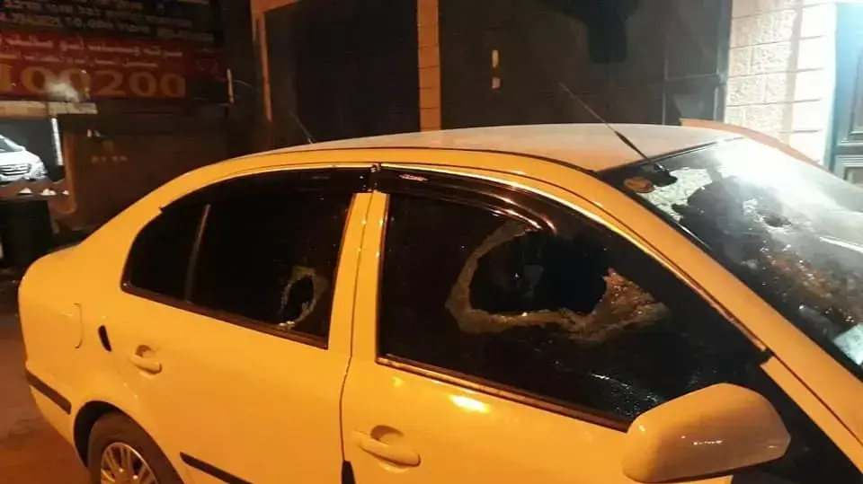 מכונית שנופצה על ידי מתנחלים בחווארה, 21 במאי 2020