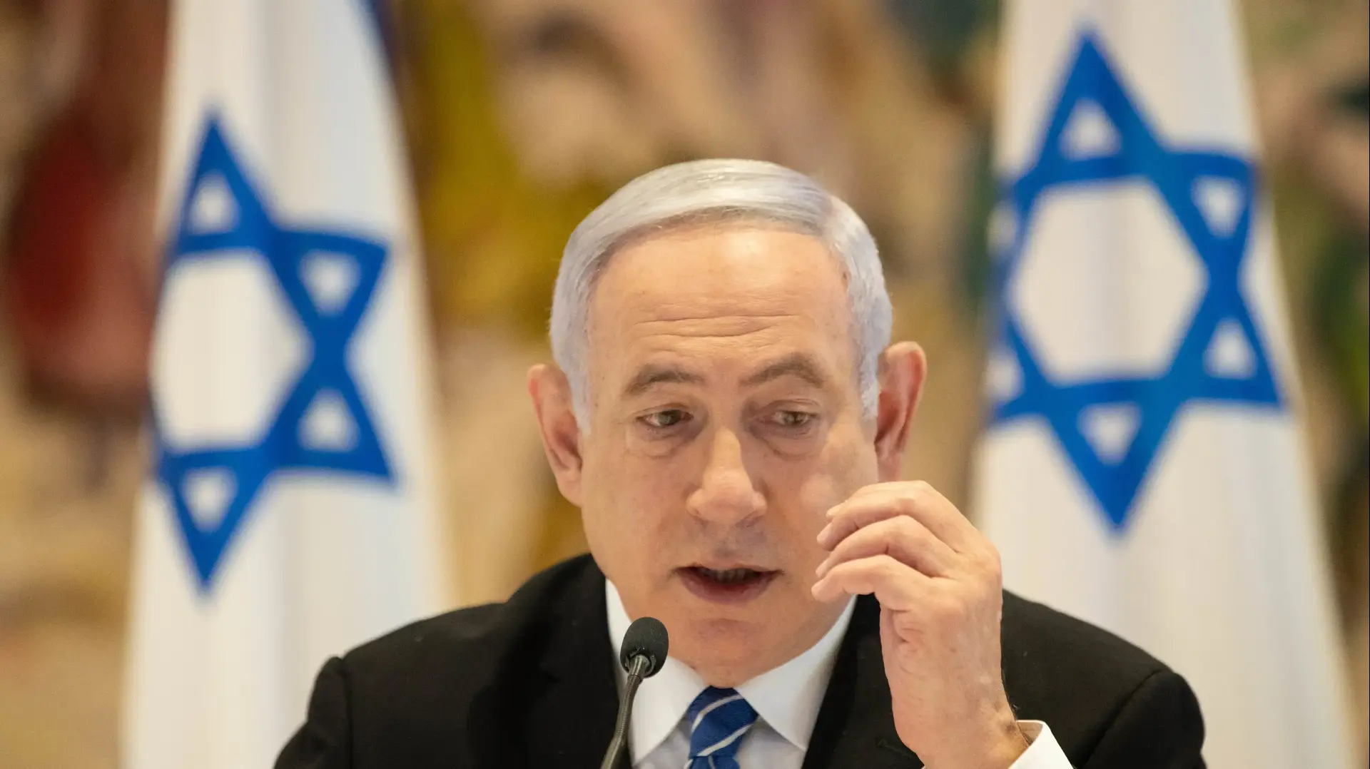 ראש הממשלה בנימין נתניהו בישיבת הממשלה הראשונה של הממשלה ה-35, 24 במאי 2020