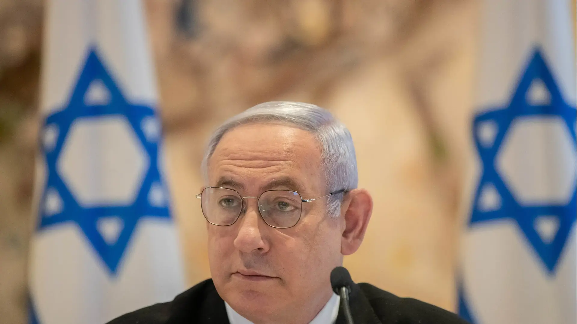 ראש הממשלה בנימין נתניהו בישיבת הממשלה הראשונה של הממשלה ה-35, 24 במאי 2020 ראש הממשלה בנימין נתניהו בישיבת הממשלה הראשונה של הממשלה ה-35, 24 במאי 2020