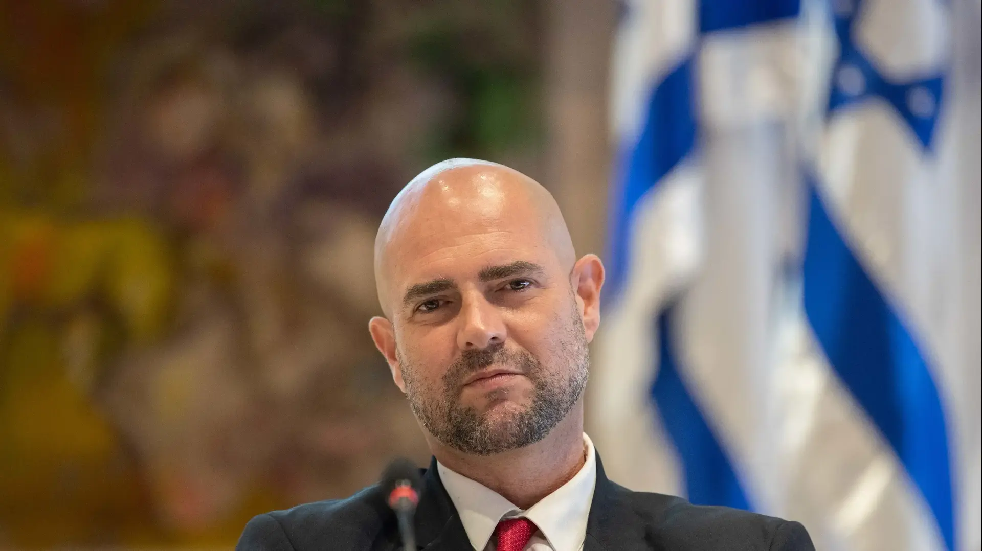 אמיר אוחנה בישיבת הממשלה הראשונה של הממשלה ה-35, 24 במאי 2020 אמיר אוחנה בישיבת הממשלה הראשונה של הממשלה ה-35, 24 במאי 2020