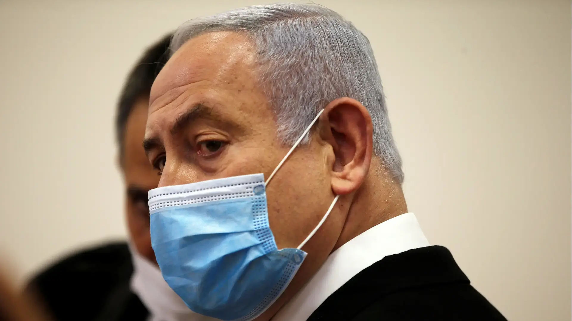 פתיחת משפטו של רה"מ, בנימין נתניהו | נתניהו בעת הגעתו לאולם הדיונים 24 במאי 2020 פתיחת משפטו של רה"מ, בנימין נתניהו | נתניהו בעת הגעתו לאולם הדיונים 24 במאי 2020