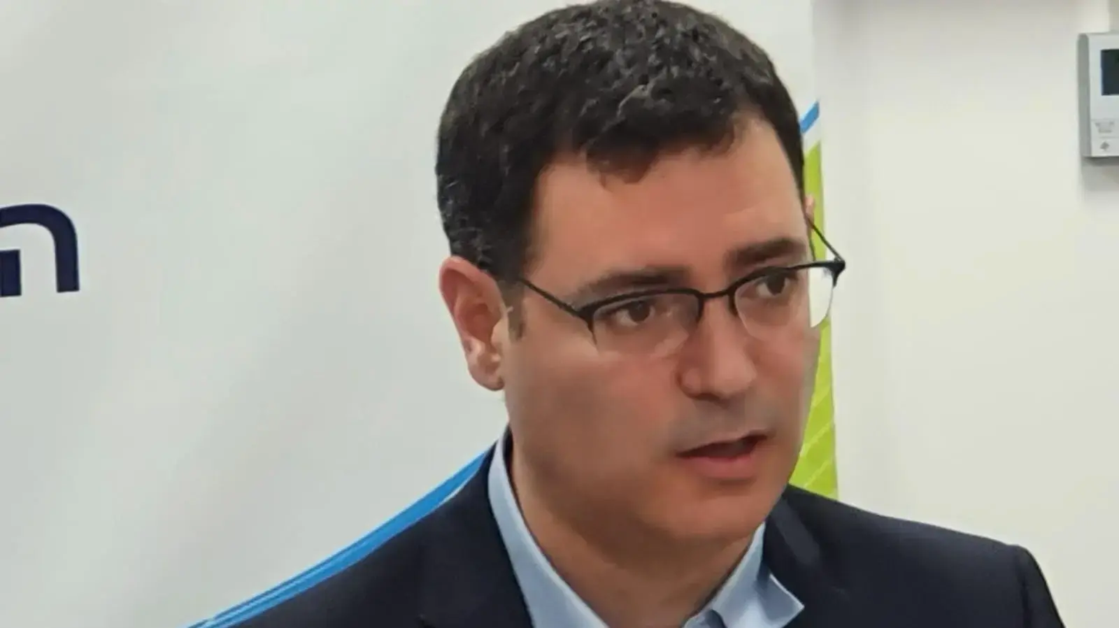 משה בר סימן טוב, מנכ"ל משרד הבריאות היוצא במסע"ת עקב עלייה בנדבקי קורונה, ת"א, 29 במאי 2020 משה בר סימן טוב, מנכ"ל משרד הבריאות היוצא במסע"ת עקב עלייה בנדבקי קורונה, ת"א, 29 במאי 2020