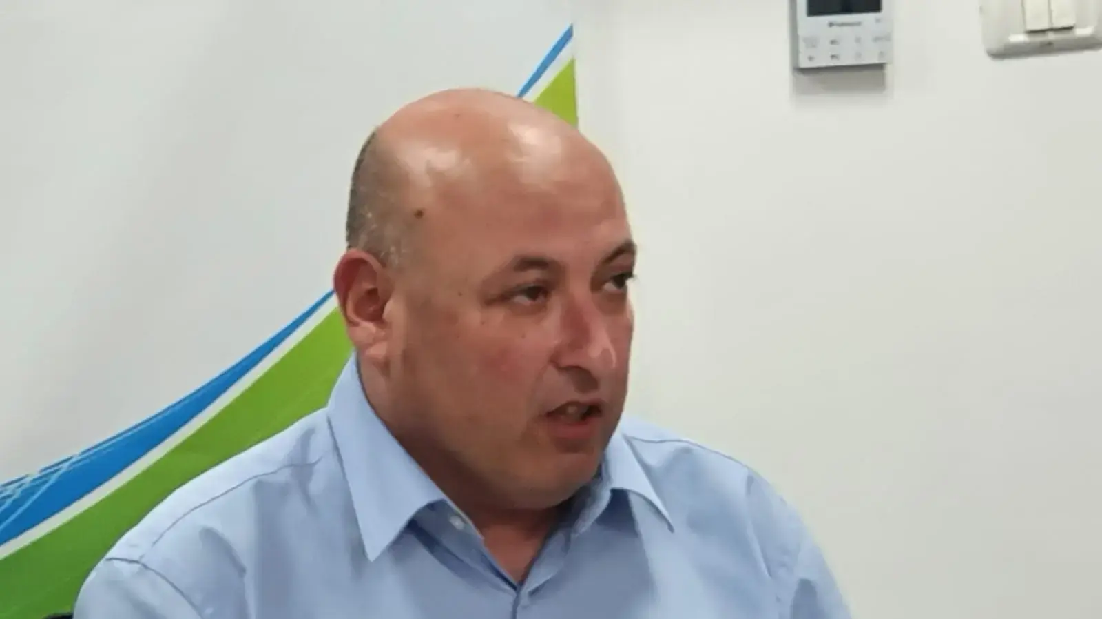 איתמר גרוטו במסע"ת עקב עלייה בנדבקי קורונה, ת"א, 29 במאי 2020 איתמר גרוטו במסע"ת עקב עלייה בנדבקי קורונה, ת"א, 29 במאי 2020