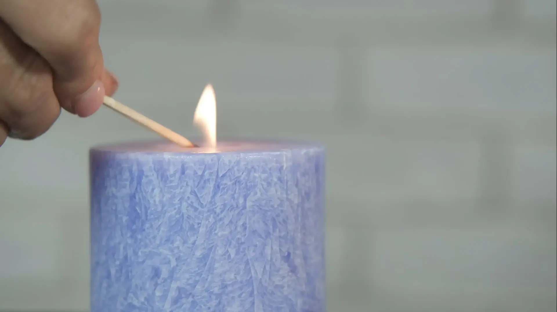 נר ריחני נר ריחני