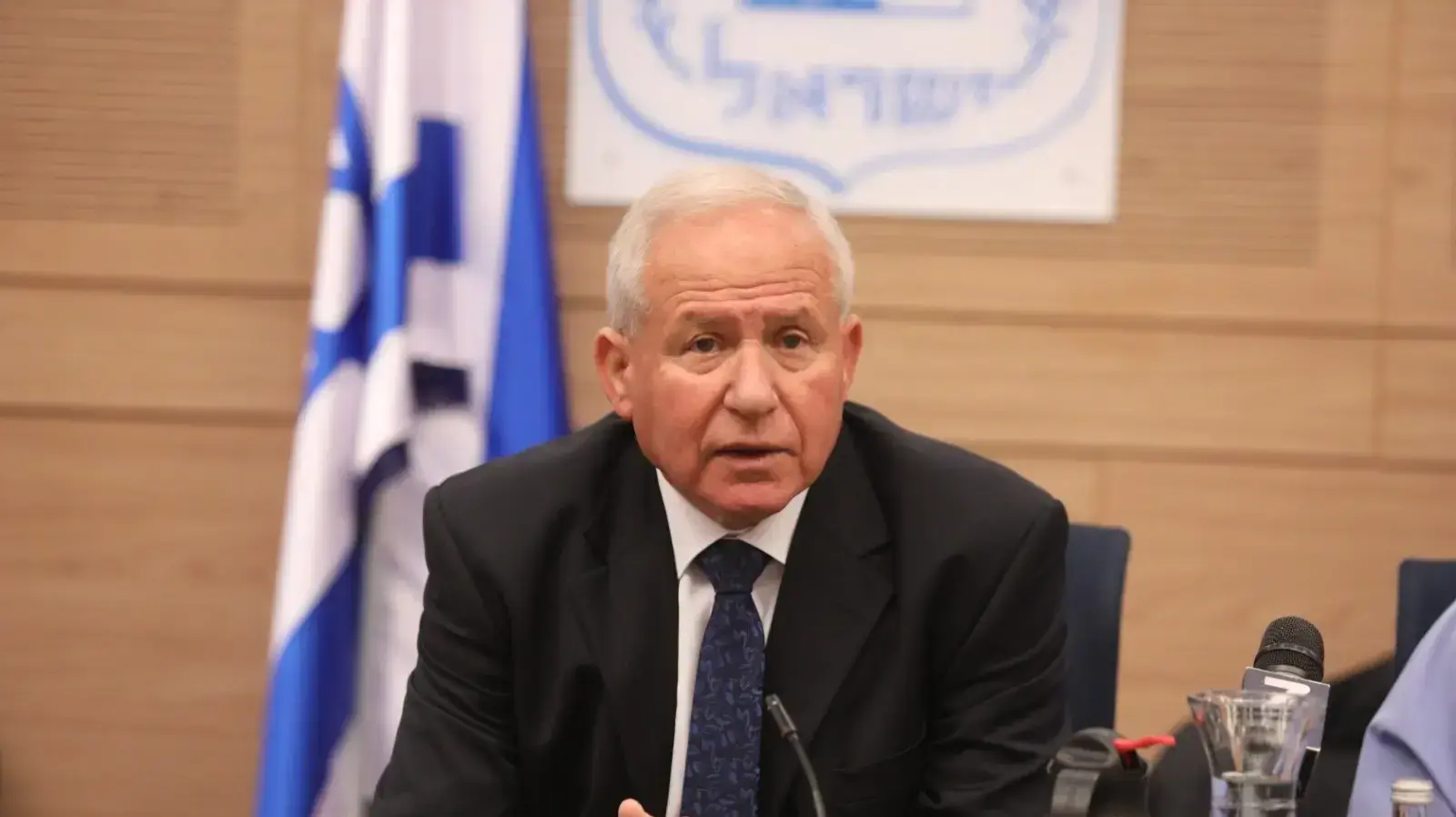 הוועדה המיוחדת לפיקוח על הקרן לניהול הכנסות המדינה מהיטל על רווחי גז ונפט. 8ב ביוני 2020 הוועדה המיוחדת לפיקוח על הקרן לניהול הכנסות המדינה מהיטל על רווחי גז ונפט. 8ב ביוני 2020