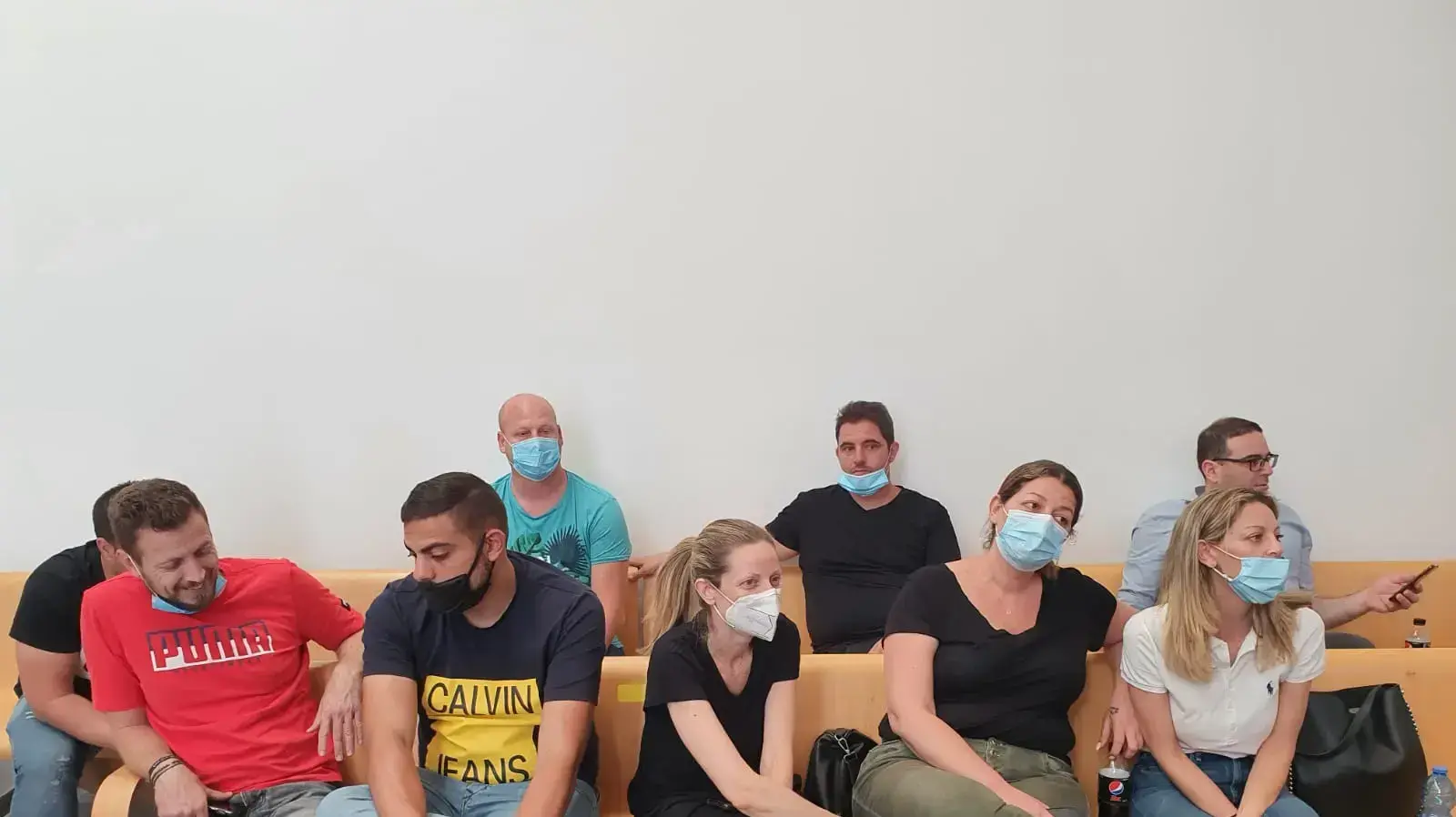 קורבי ההרוגות במהלך הארכת מעצרו של ג'האד סאלח שהואשם בהריגתם של אם ובנה כשפגע ברכבם בהיותו תחת השפעת סמים וברח ללבנון המחוזי, חיפה 10 ביוני 2020 קורבי ההרוגות במהלך הארכת מעצרו של ג'האד סאלח שהואשם בהריגתם של אם ובנה כשפגע ברכבם בהיותו תחת השפעת סמים וברח ללבנון המחוזי, חיפה 10 ביוני 2020