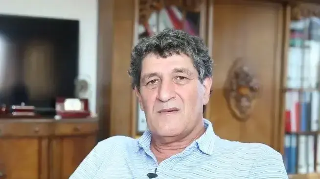 שמואל טומשין, בן 60 מראשון לציון, בעליה ומנהלה של רשת מוסדות החינוך טומשין הפרושה ברחבי הארץ ועובדת אל מול מועצות מקומיות, החשוד במתן שוחד לקידום הרשת בה עומד. 15 ביוני 2020