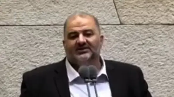 יו"ר הוועדה המיוחדת למיגור הפשיעה והאלימות בחברה הערבית, ח"כ מנסור עבאס (הרשימה המשותפת) בנאומו במליאת הכנסת. 15 ביוני 2020 יו"ר הוועדה המיוחדת למיגור הפשיעה והאלימות בחברה הערבית, ח"כ מנסור עבאס (הרשימה המשותפת) בנאומו במליאת הכנסת. 15 ביוני 2020