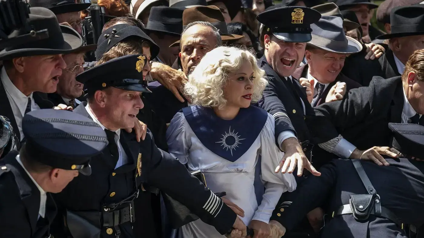 הסדרה פרי מייסון של HBO, טטיאנה מסלאני הסדרה פרי מייסון של HBO, טטיאנה מסלאני