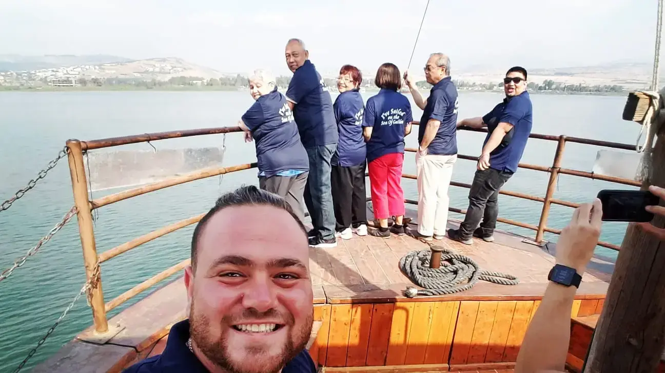 ברי חנציס על ספינת תיירים בכנרת 21 ביוני 2020 ברי חנציס על ספינת תיירים בכנרת 21 ביוני 2020