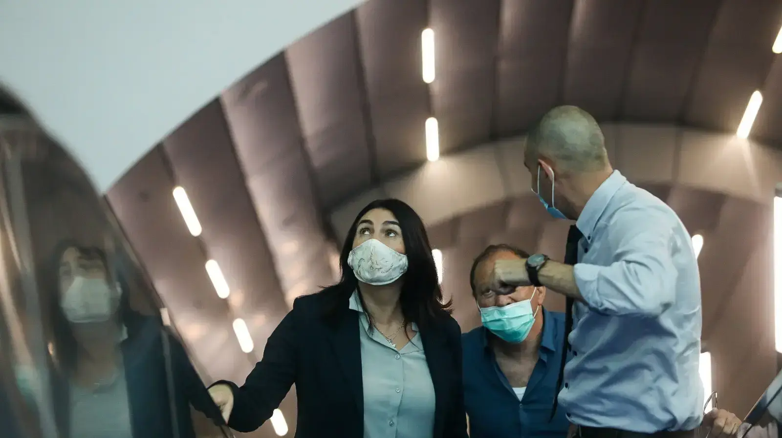 שרת התחבורה, מירי רגב במהלך ביקור בתחנת רכבת בתחנת יצחק נבון בירושלים ברקע פתיחת הרכבות תחת המגבלות 22 ביוני 2020 שרת התחבורה, מירי רגב במהלך ביקור בתחנת רכבת בתחנת יצחק נבון בירושלים ברקע פתיחת הרכבות תחת המגבלות 22 ביוני 2020
