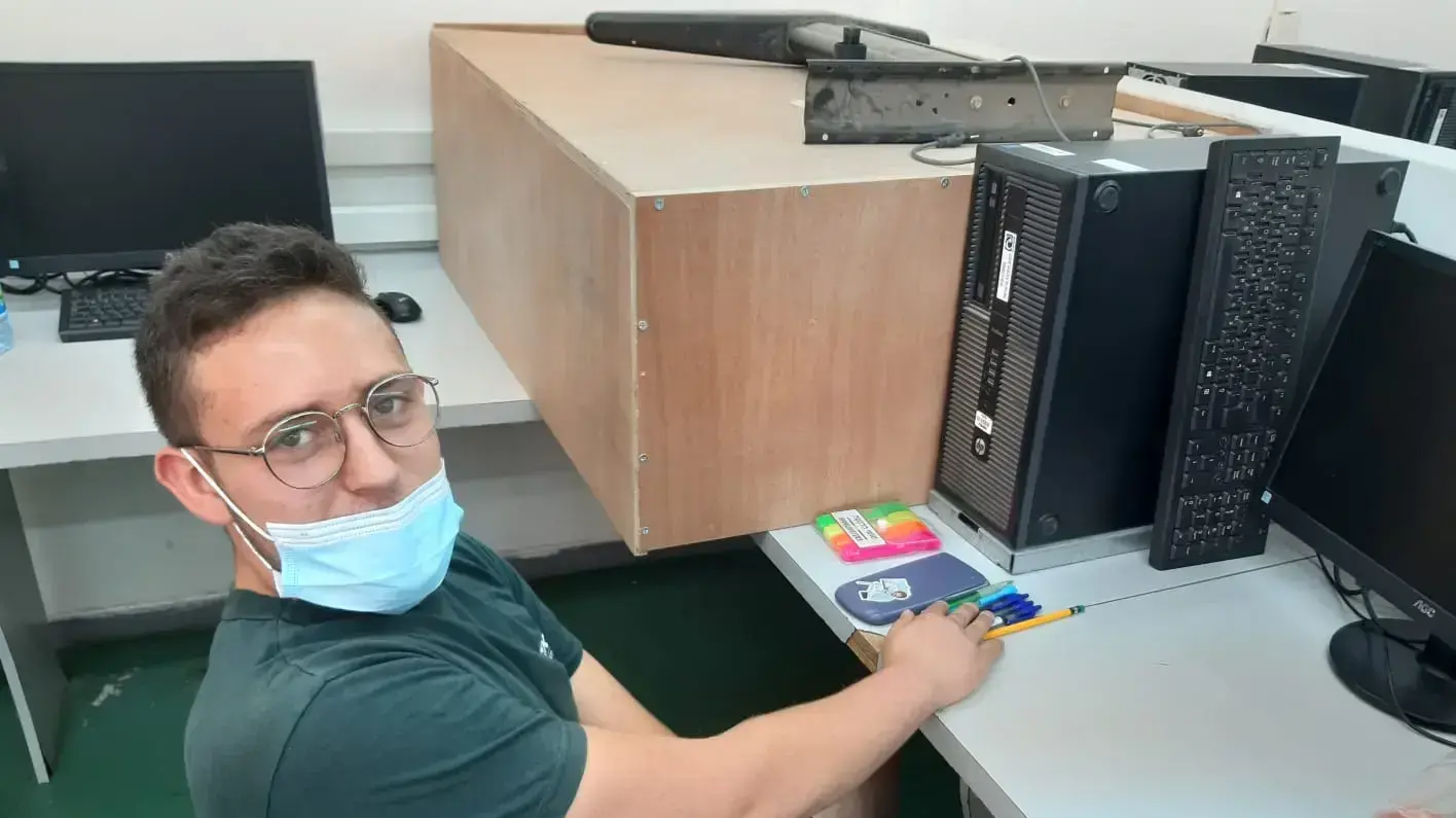תלמידי בית הספר בויאר בירושלים רגע לפני בחינת הבגרות 22 ביוני 2020
תלמידי בית הספר בויאר בירושלים רגע לפני בחינת הבגרות 22 ביוני 2020