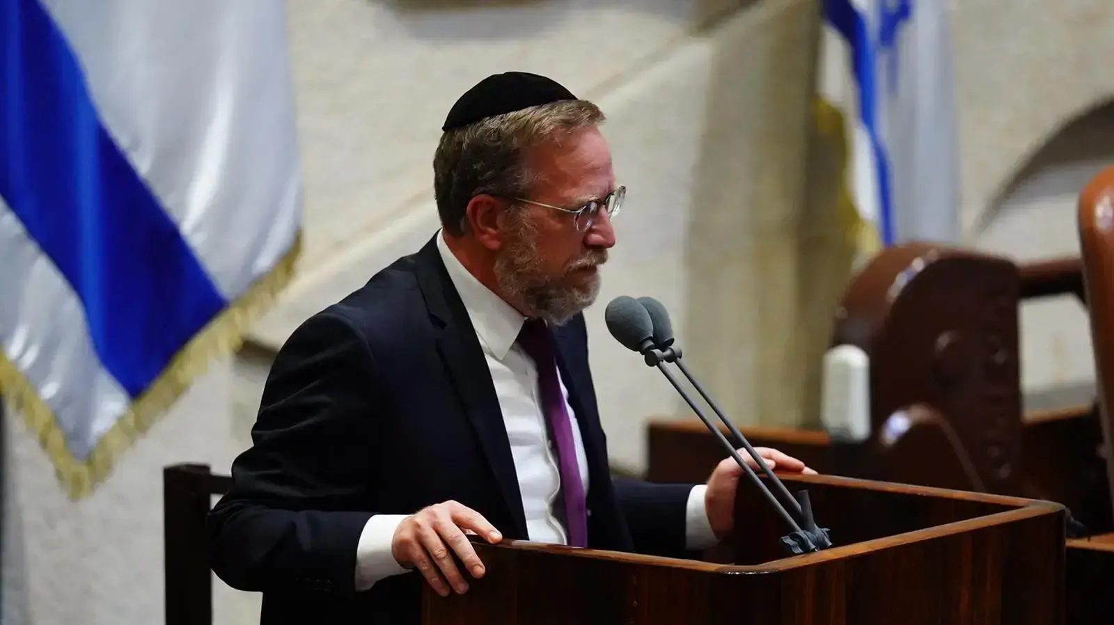 חבר הכנסת יצחק פינדרוס הצהיר אמונים במליאת הכנסת, 22 ביוני 2020