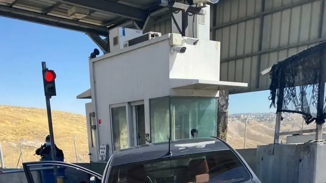 הרכב הדורס ששימש את המחבל במהלך פיגוע הדריסה בכניסה ליישוב קידר 23 במאי 2020 הרכב הדורס ששימש את המחבל במהלך פיגוע הדריסה בכניסה ליישוב קידר 23 במאי 2020