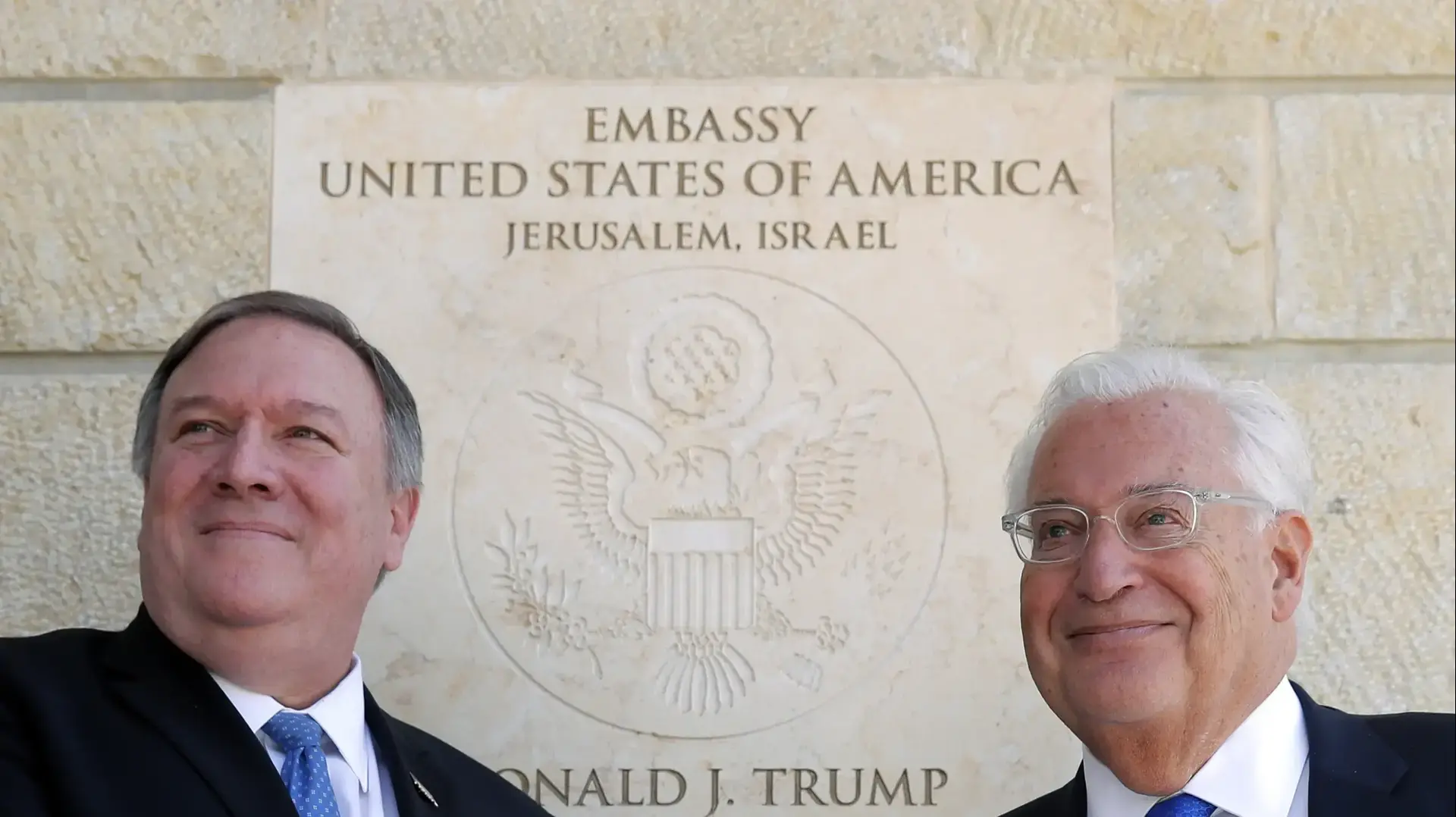 שגריר ארצות הברית בישראל דיוויד פרידמן ושר החוץ של ארצות הברית מייק פומפאו בשגרירות ארצות הברית בירושלים, 21 במרץ 2019 שגריר ארצות הברית בישראל דיוויד פרידמן ושר החוץ של ארצות הברית מייק פומפאו בשגרירות ארצות הברית בירושלים, 21 במרץ 2019