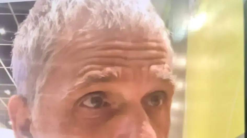 אייל הדר בן 61 מגבעתיים שנעדר. 25 ביוני 2020 אייל הדר בן 61 מגבעתיים שנעדר. 25 ביוני 2020