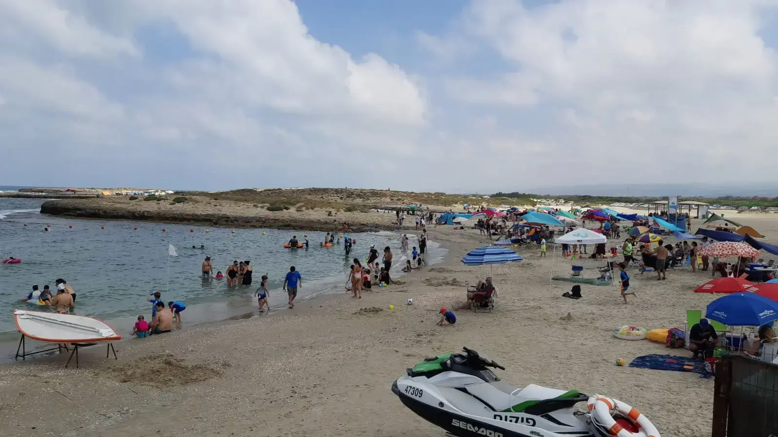 מטיילים בשמורת הטבע חוף הבונים. 27 ביוני 2020 מטיילים בשמורת הטבע חוף הבונים. 27 ביוני 2020