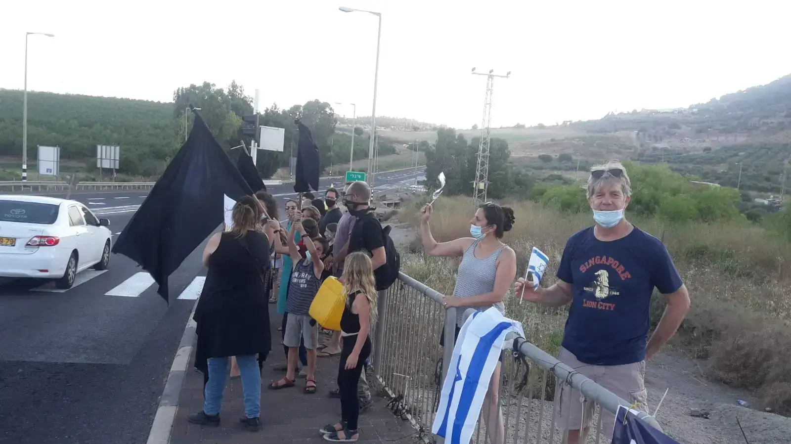 הפגנת הדגלים השחורים בצומת גזית 27 ביוני 2020 הפגנת הדגלים השחורים בצומת גזית 27 ביוני 2020