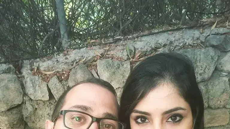ביירות חמוד, אזרחית ישראלית במוצאה ממג'ד אל כרום, ובעלה בלאל ביאזרי אשר פעולו לגיוס אזרחים ישראלים לטובת חיזבאללה ביירות חמוד, אזרחית ישראלית במוצאה ממג'ד אל כרום, ובעלה בלאל ביאזרי אשר פעולו לגיוס אזרחים ישראלים לטובת חיזבאללה