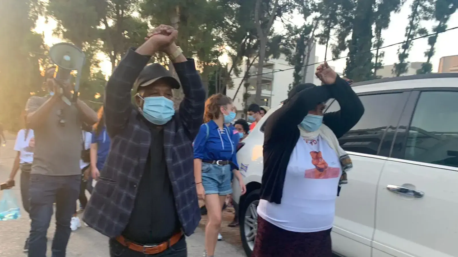 הוריו של סלומון טקה בעצרת במלאת שנה למותו , גן העם קריית חיים, 30 ביוני 2020 הוריו של סלומון טקה בעצרת במלאת שנה למותו , גן העם קריית חיים, 30 ביוני 2020