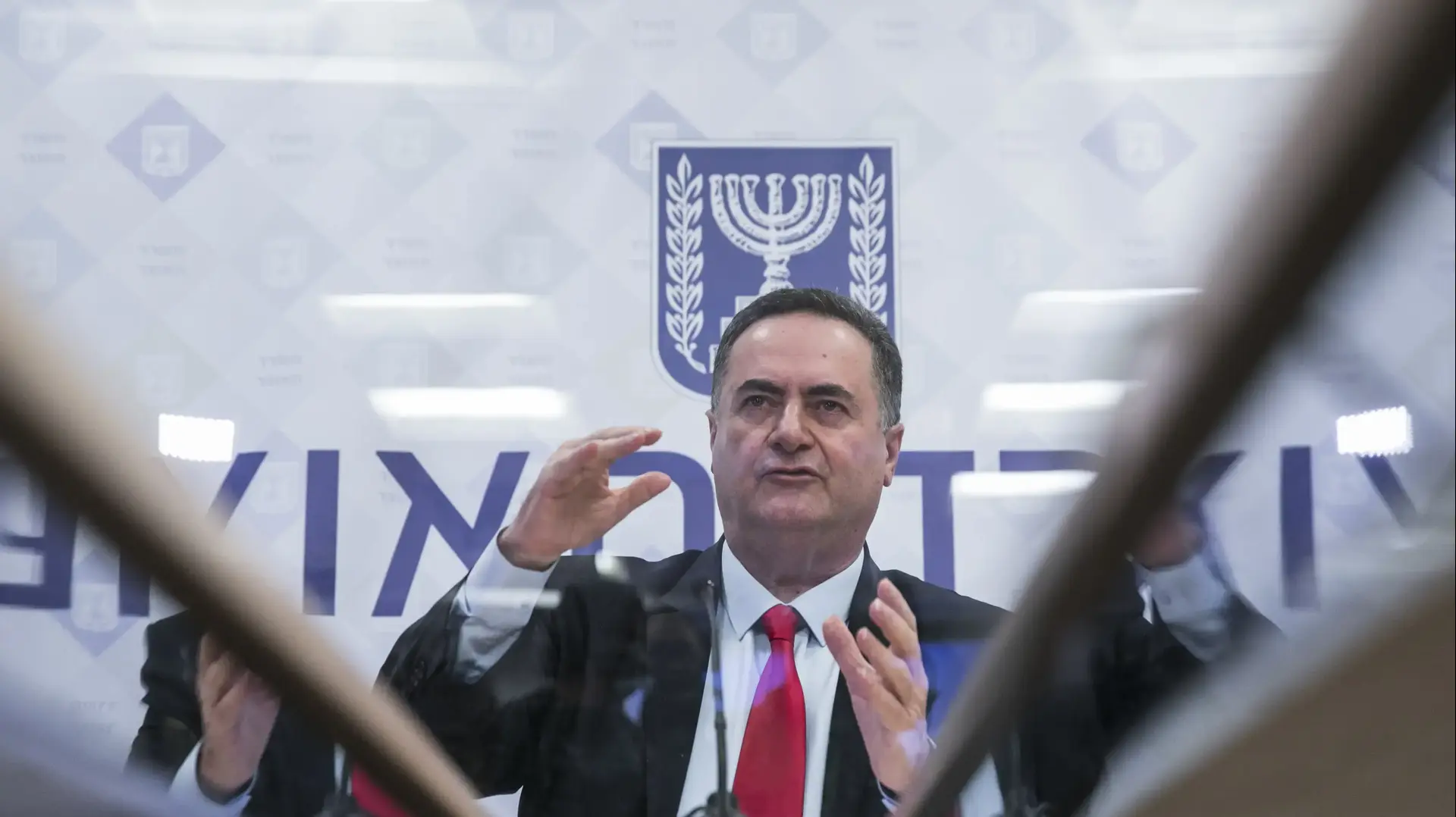 תדרוך של שר האוצר, ישראל כ"ץ במסגרת הצגת השינויים המבניים ועיקרי המדיניות הכלכלית, משרד האוצר, ירושלים 1 ביולי 2020 תדרוך של שר האוצר, ישראל כ"ץ במסגרת הצגת השינויים המבניים ועיקרי המדיניות הכלכלית, משרד האוצר, ירושלים 1 ביולי 2020
