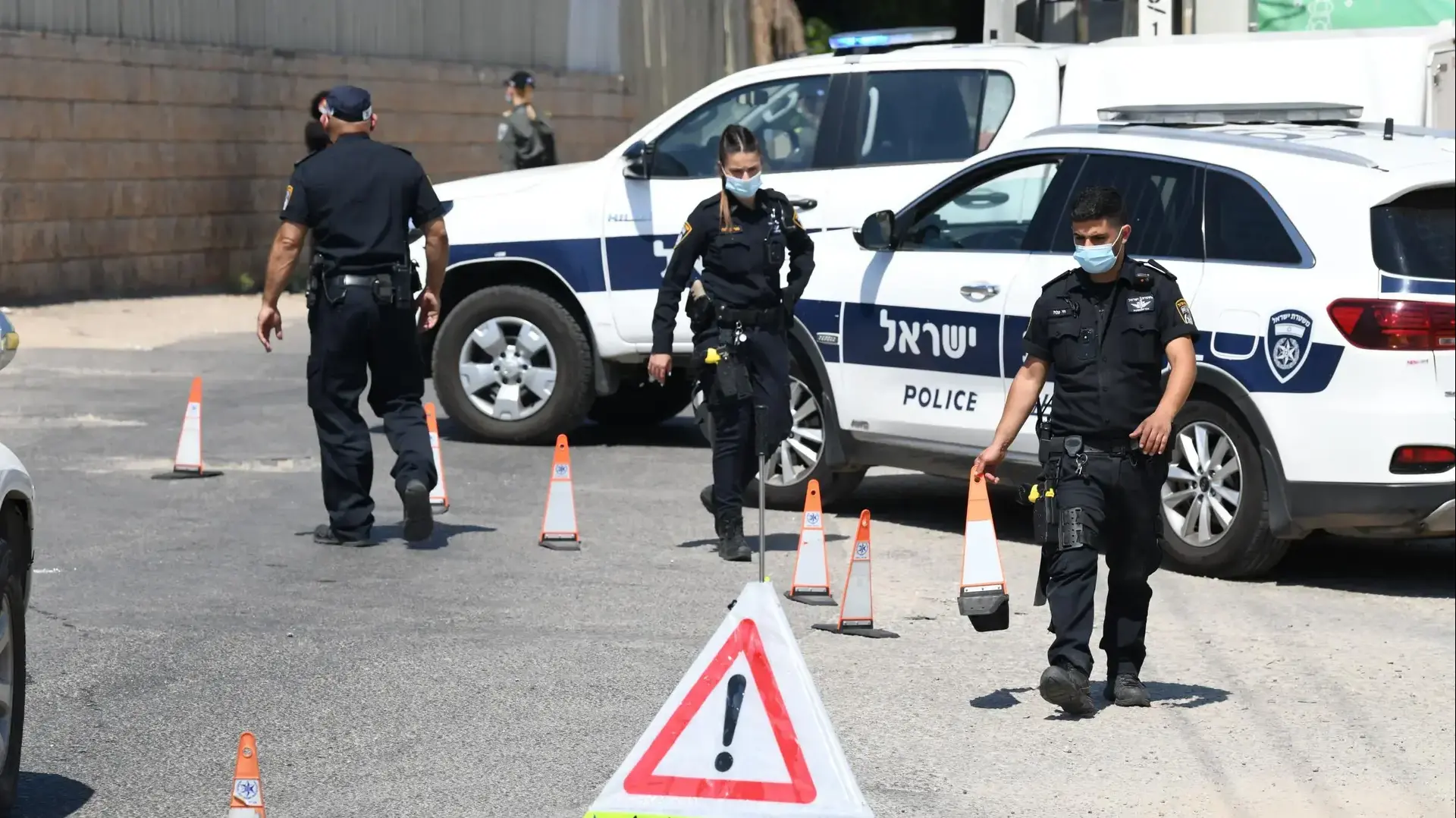 החלת הסגר בלוד בעקבות עלייה בתחלואה 2 ביולי 2020 (צילום: ראובן קסטרו) החלת הסגר בלוד בעקבות עלייה בתחלואה 2 ביולי 2020 (צילום: ראובן קסטרו)