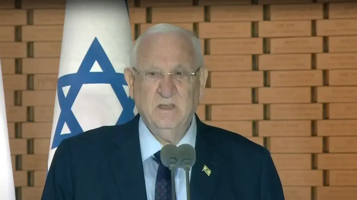 נשיא המדינה, ראובן ריבלין, במהלך טקס האזכרה לחללי צוק איתן בהר הרצל, ירושלים 2 ביולי 2020 נשיא המדינה, ראובן ריבלין, במהלך טקס האזכרה לחללי צוק איתן בהר הרצל, ירושלים 2 ביולי 2020