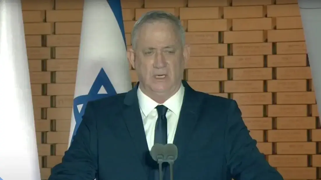 שר הביטחון, בני גנץ במהלך טקס האזכרה לחללי צוק איתן בהר הרצל, ירושלים 2 ביולי 2020 שר הביטחון, בני גנץ במהלך טקס האזכרה לחללי צוק איתן בהר הרצל, ירושלים 2 ביולי 2020
