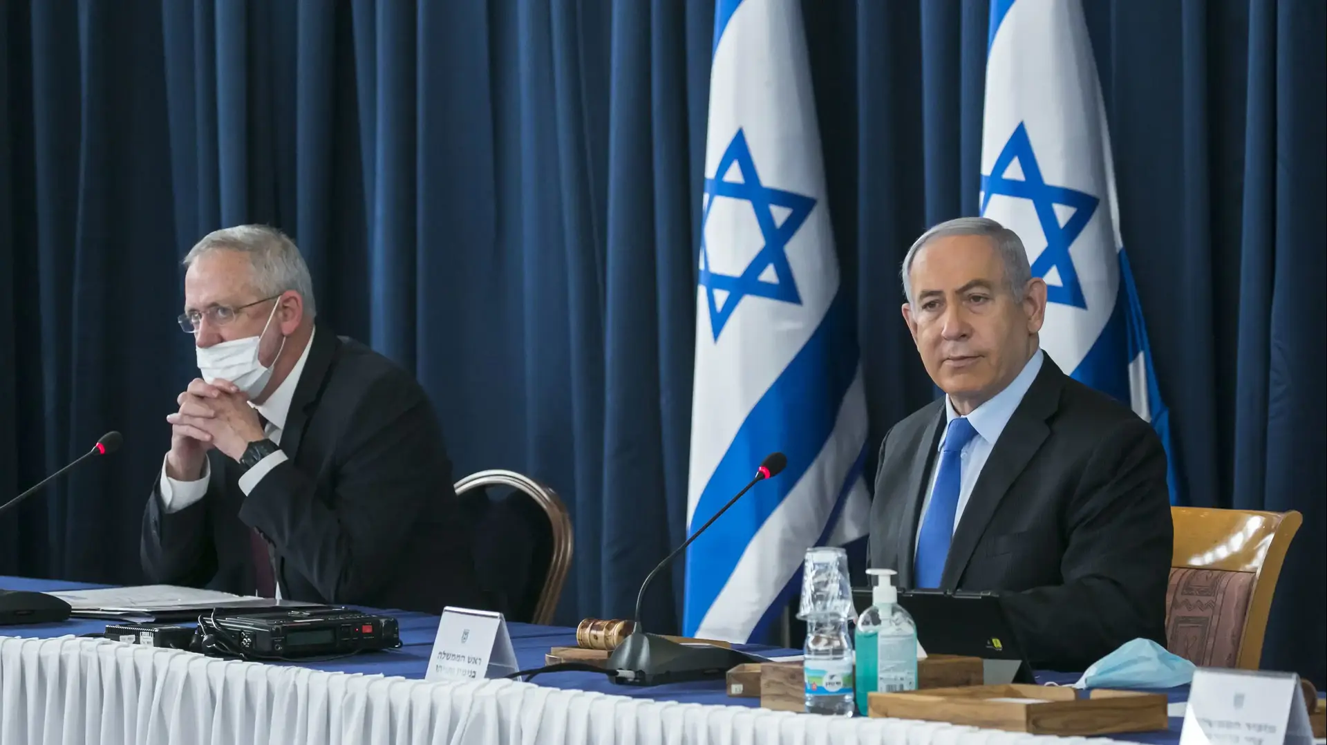נתניהו וגנץ בישיבת הקבינט, 28 ביוני 2020