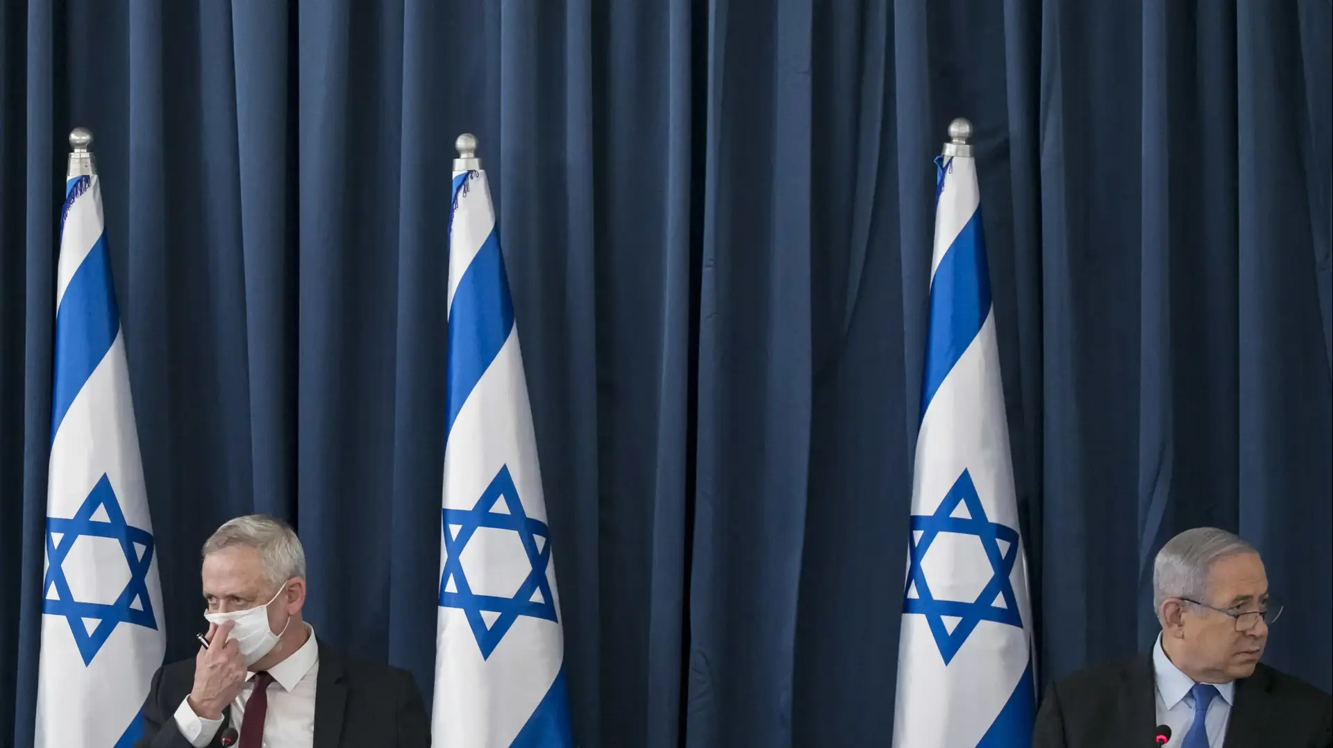 נתניהו וגנץ בישיבת הקבינט, 28 ביוני 2020