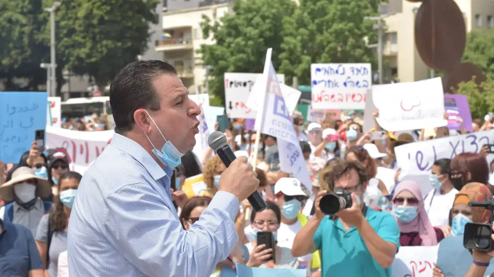 הפגנת העובדים והעובדות הסוציאליות, כיכר רבין תל אביב, 6 ביולי 2020 הפגנת העובדים והעובדות הסוציאליות, כיכר רבין תל אביב, 6 ביולי 2020