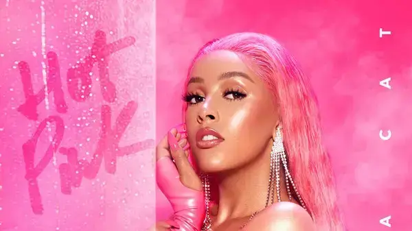 Doja Cat דוג'ה קט קאט דוז'ה עטיפת אלבום Doja Cat דוג'ה קט קאט דוז'ה עטיפת אלבום