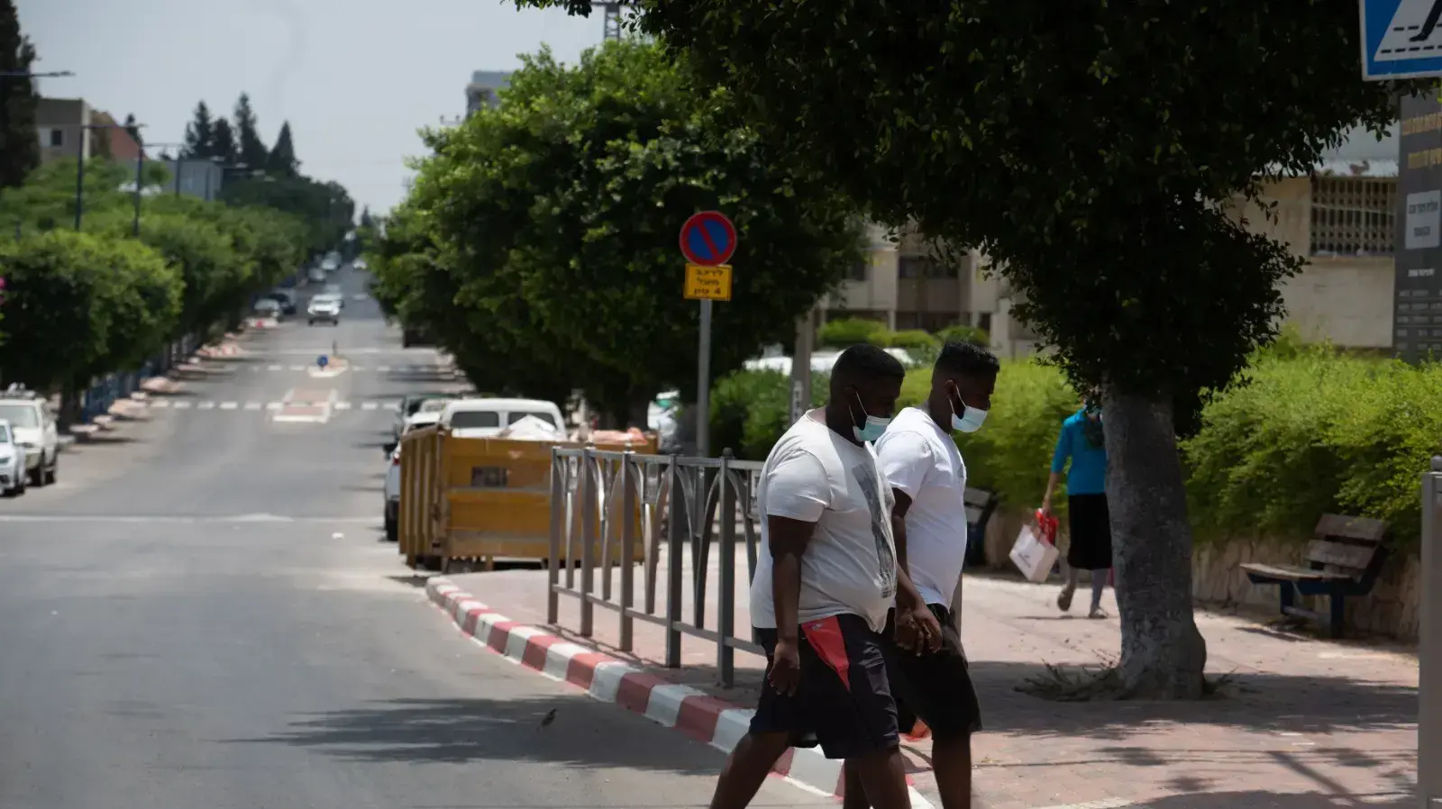 סגר בשכונת חב"ד בקרית מלאכי, 10 ביולי 2020 סגר בשכונת חב"ד בקרית מלאכי, 10 ביולי 2020