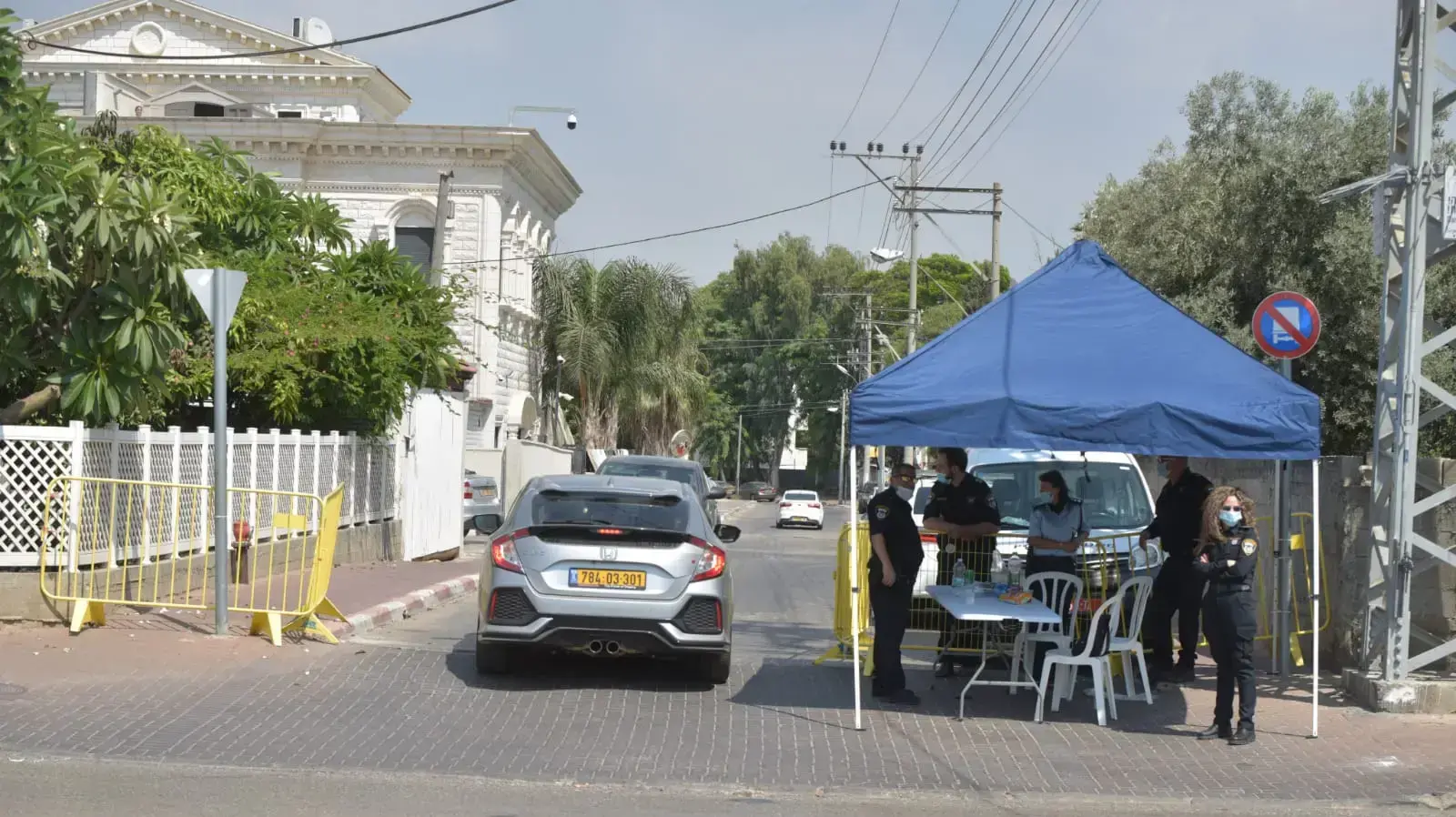 סגר בשכונת עמישב, רמלה, 10 ביולי 2020 סגר בשכונת עמישב, רמלה, 10 ביולי 2020
