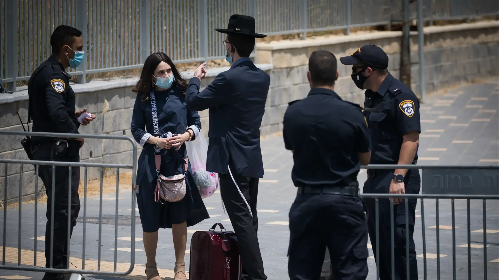 סגר בשכונת חפציבה, בית שמש, 10 ביולי 2020 סגר בשכונת חפציבה, בית שמש, 10 ביולי 2020