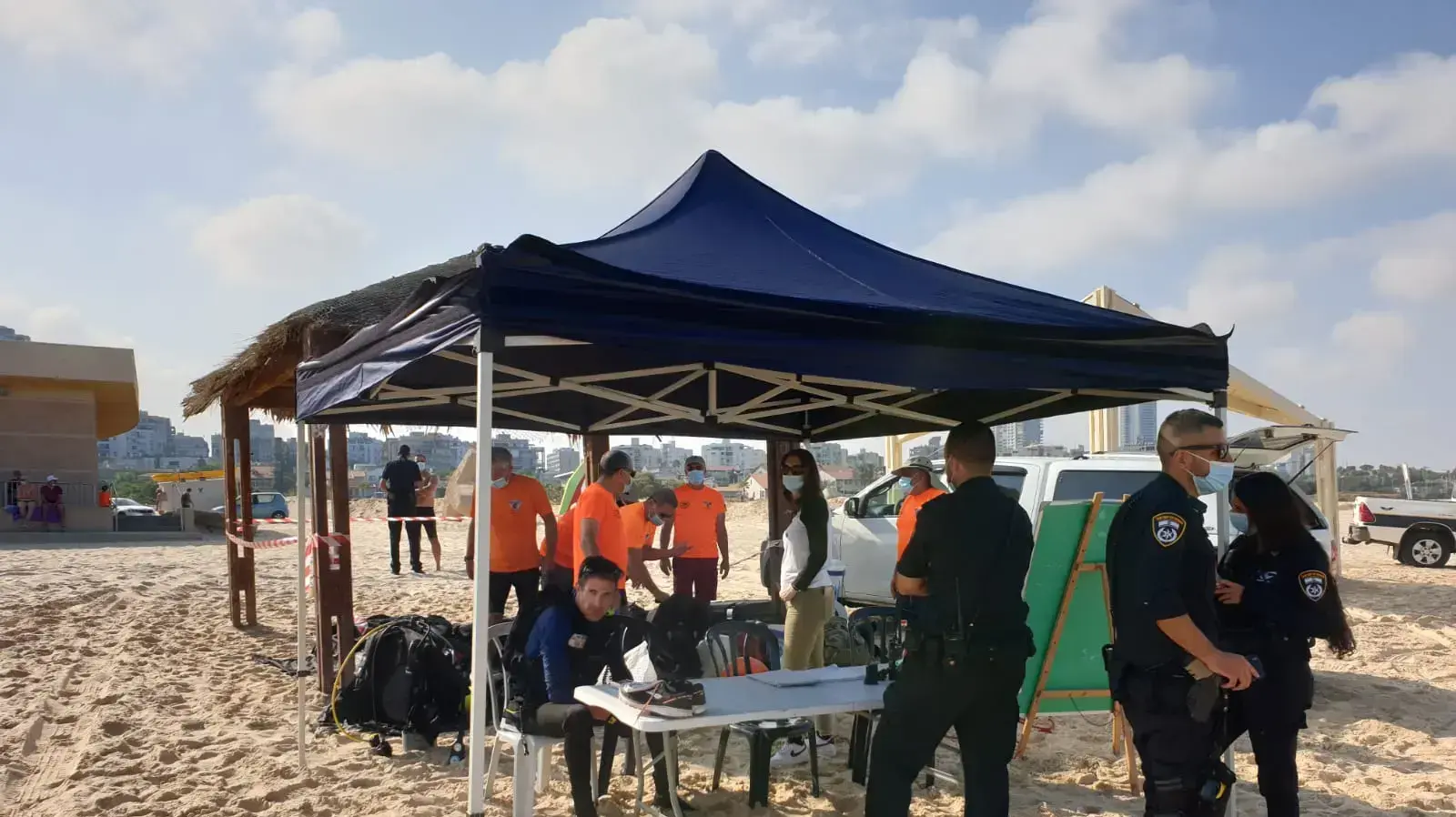 סריקות אחר אזרח מולדובה בשנות ה-30 לחייו שנעדר בחוף באשדוד, 11 ביולי 2020 סריקות אחר אזרח מולדובה בשנות ה-30 לחייו שנעדר בחוף באשדוד, 11 ביולי 2020