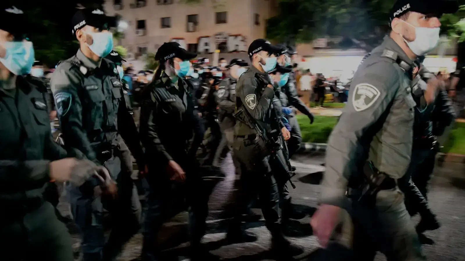 שוטרים בהפגנה הכלכלית בתל אביב - ה-11 ליולי 2020