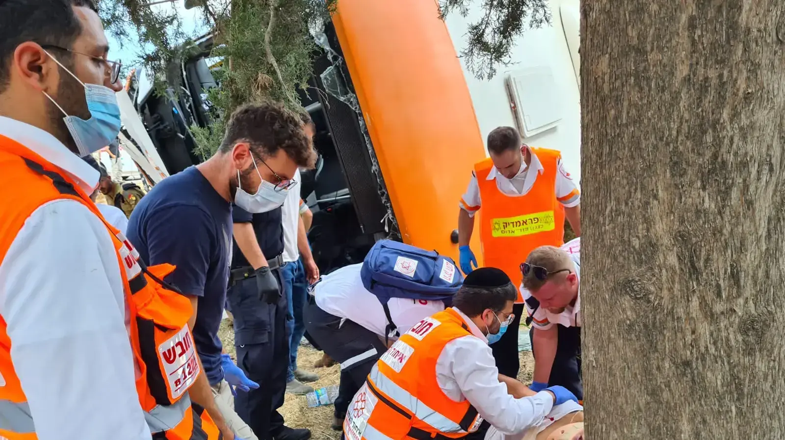 תאונת דרכים בין רכב פרטי לאוטובוס שכתוצאה מכך התהפך סמוך לצומת כברי, 14 ביולי 2020 תאונת דרכים בין רכב פרטי לאוטובוס שכתוצאה מכך התהפך סמוך לצומת כברי, 14 ביולי 2020