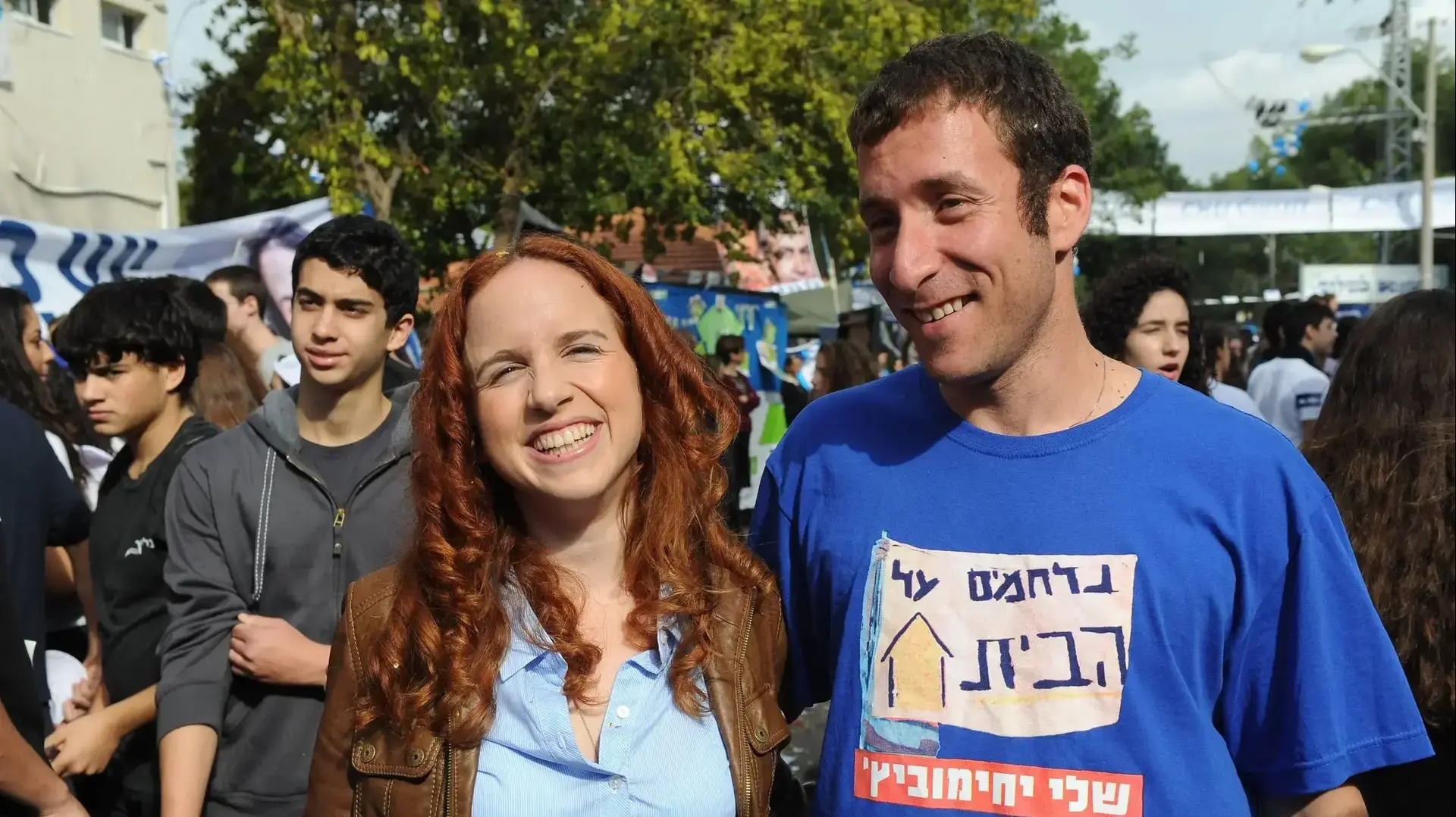 סתיו שפיר ואיציק שמולי ממובילי המחאה החברתית סתיו שפיר ואיציק שמולי ממובילי המחאה החברתית