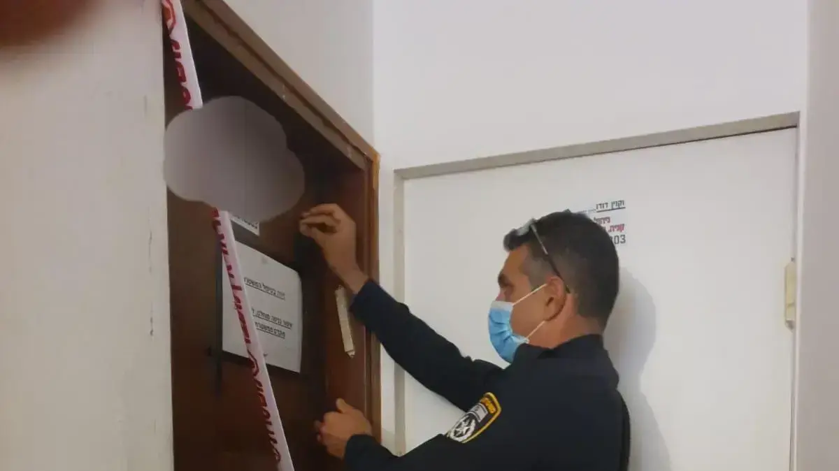 חשד לרצח באילת, שוטרים בזירת הפשע. 18 ביולי 2020 חשד לרצח באילת, שוטרים בזירת הפשע. 18 ביולי 2020