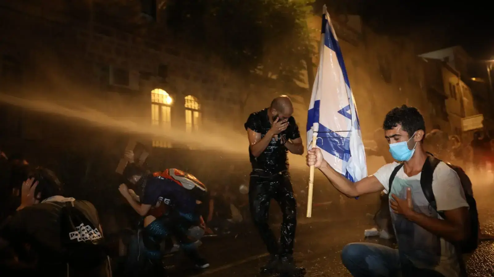 הפגנה כנגד השחיתות השלטונית מול מעון רה"מ, ירושלים 18 ביולי 2020 הפגנה כנגד השחיתות השלטונית מול מעון רה"מ, ירושלים 18 ביולי 2020