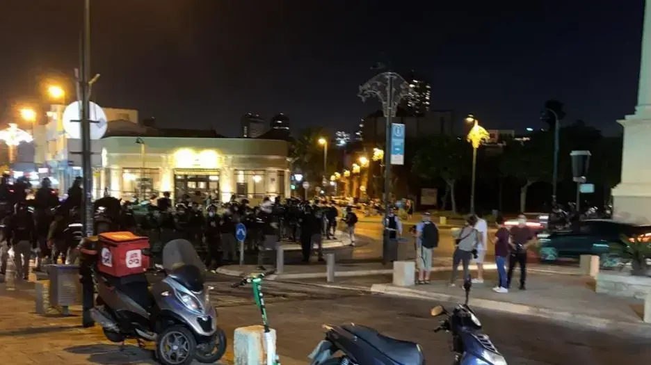 מחאה בעקבות סגירת בית הקברות המוסלמי, יפו 19 ביולי 2020