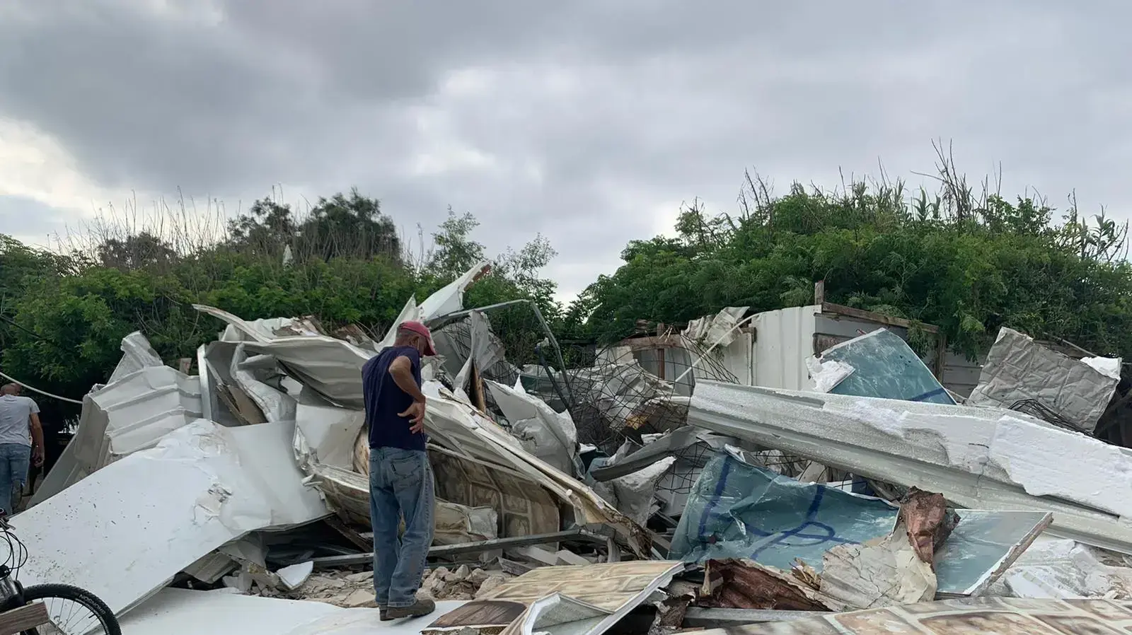 הריסת מבנה של רשות הטבע והגנים בג׳סר א-זרקא 20 ביולי 2020 הריסת מבנה של רשות הטבע והגנים בג׳סר א-זרקא 20 ביולי 2020