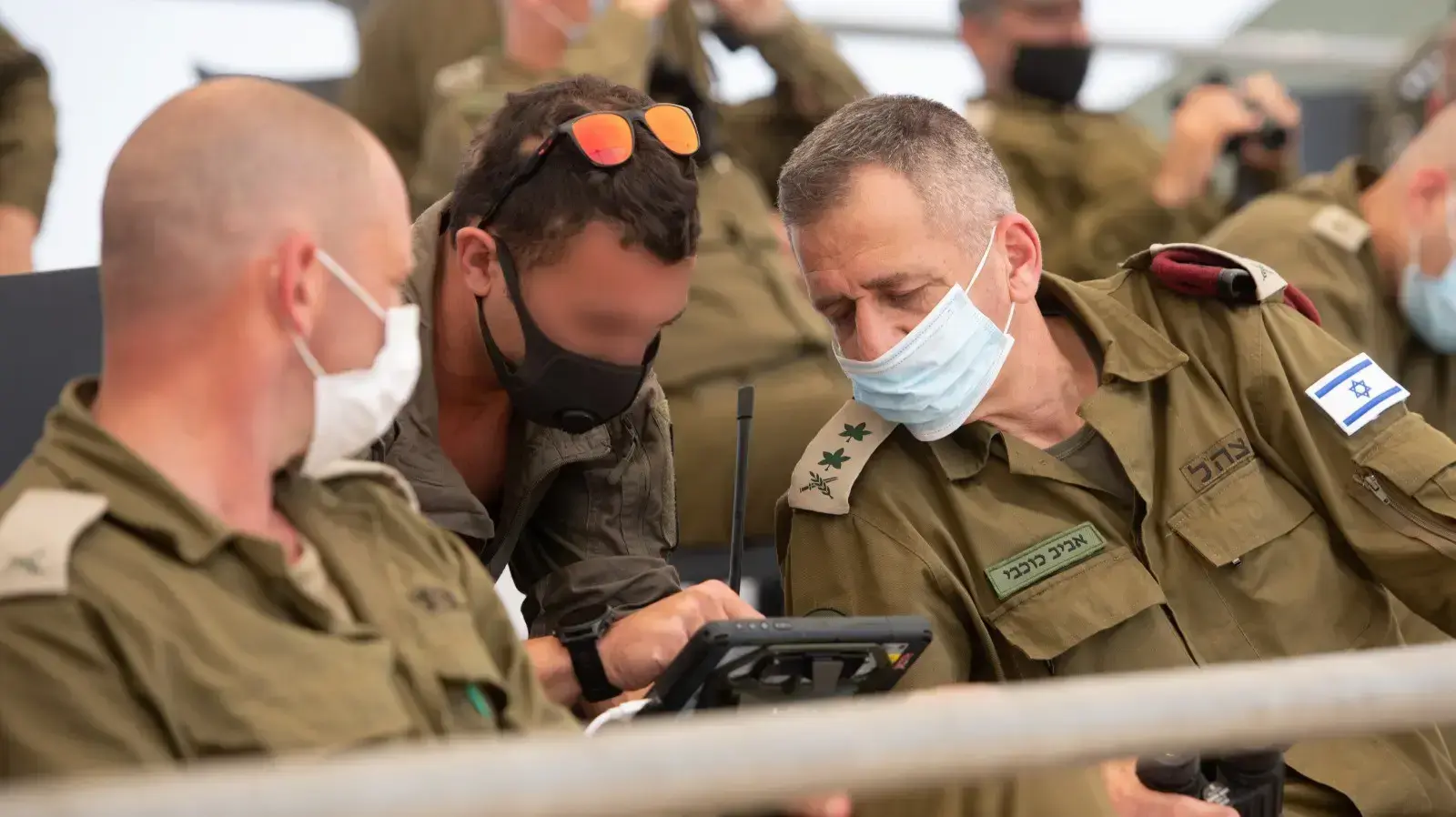 אימון יחידת ״רפאים״ - היחידה הרב-ממדית,
בפיקוד מפקד היחידה, סגן-אלוף ע׳, בהובלת ״עוצבת האש״ בפיקודו של תת-אלוף ירון פינקלמן וזרוע היבשה בפיקודו של אלוף יואל סטריק. אימון יחידת ״רפאים״ - היחידה הרב-ממדית,
בפיקוד מפקד היחידה, סגן-אלוף ע׳, בהובלת ״עוצבת האש״ בפיקודו של תת-אלוף ירון פינקלמן וזרוע היבשה בפיקודו של אלוף יואל סטריק.