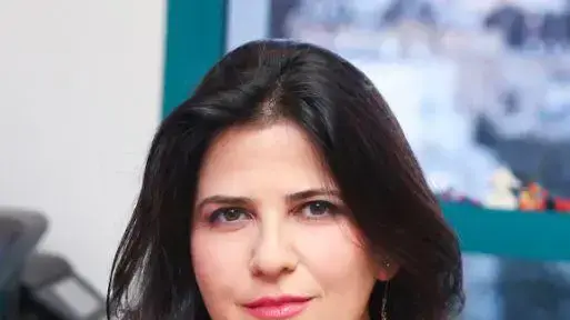 המלהקת אסתר קלינג