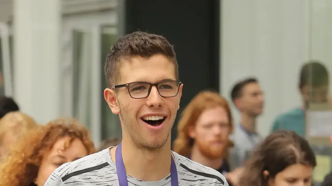 חאפז אסד, בנו של נשיא סוריה, בתחרות מתמטיקה בינלאומית ברומניה, 10 ביולי 2018 חאפז אסד, בנו של נשיא סוריה, בתחרות מתמטיקה בינלאומית ברומניה, 10 ביולי 2018
