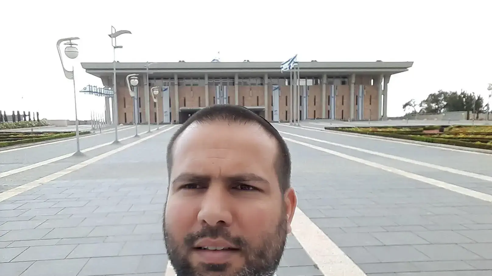 יוני קריספין יוני קריספין